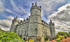 Inveraray castle - © robnaw