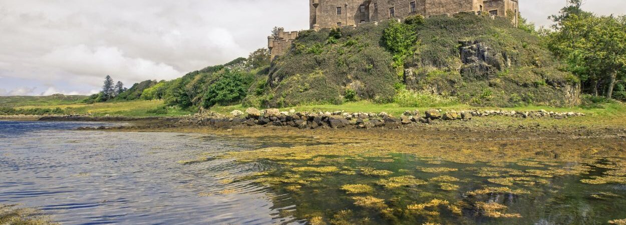 Château de Dunvegan - © nataliyahora - Canva Pro